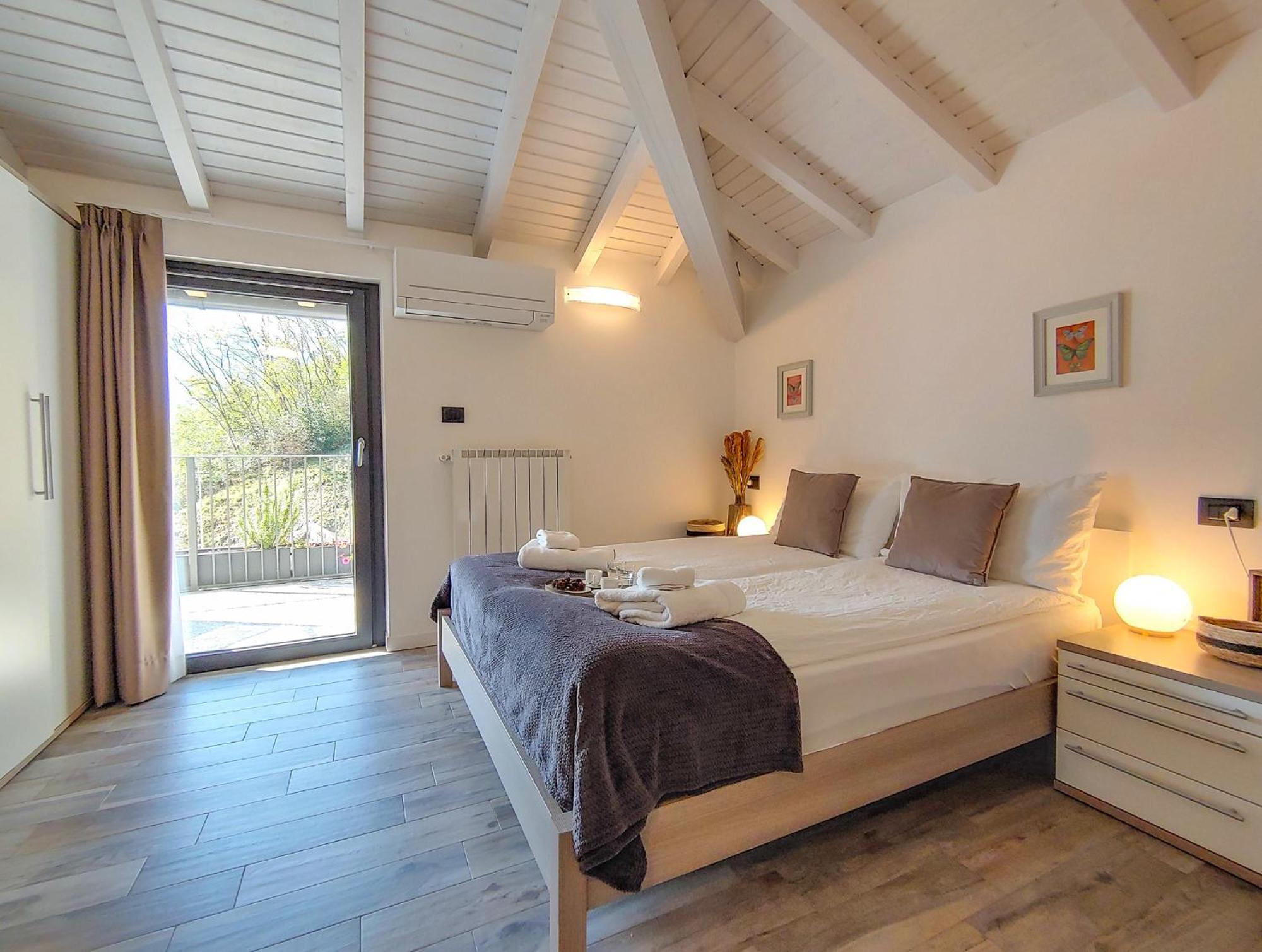 Dascio Silence Ferienwohnung Mit Panorama Balkon Екстер'єр фото