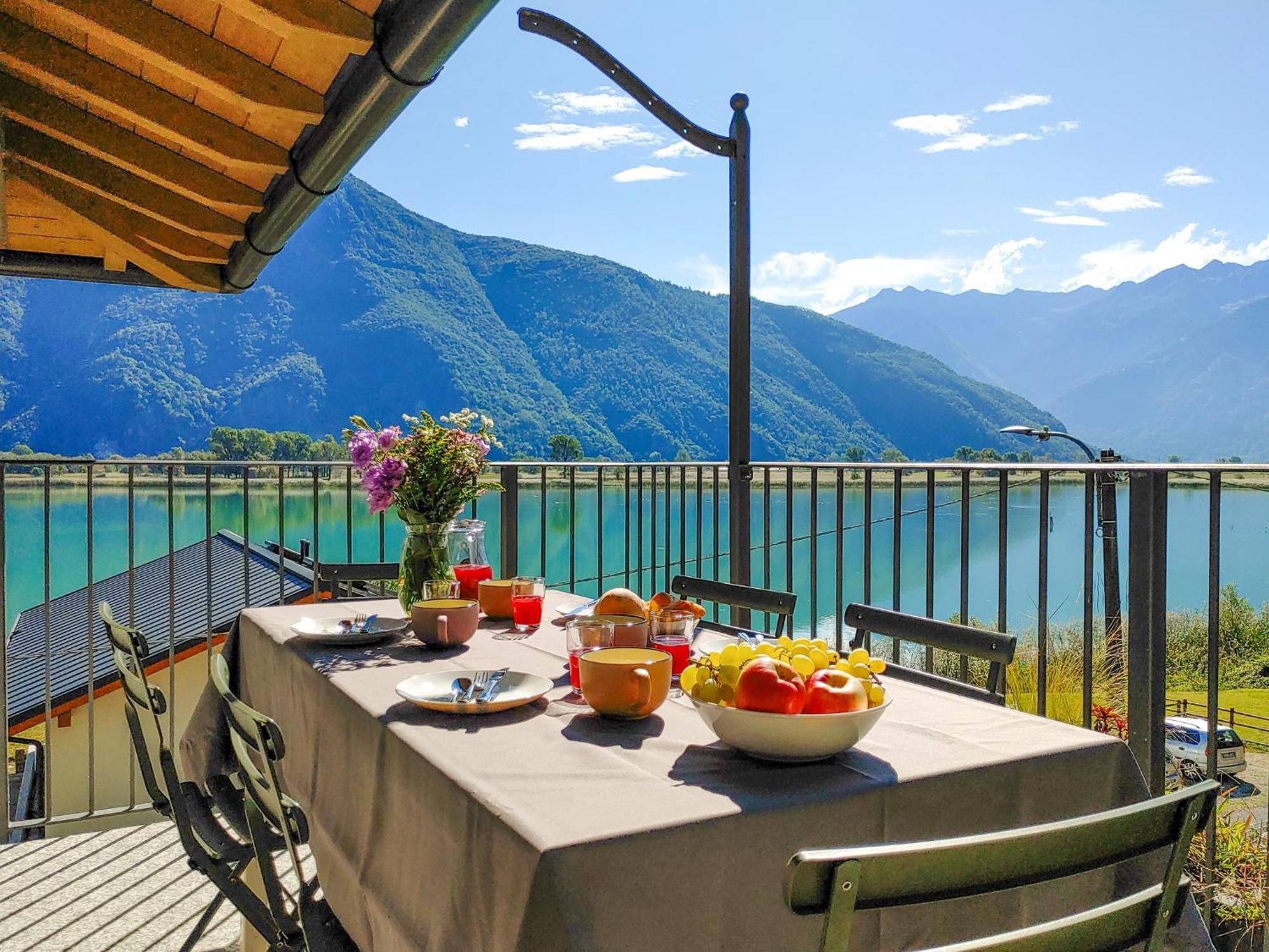 Dascio Silence Ferienwohnung Mit Panorama Balkon Екстер'єр фото
