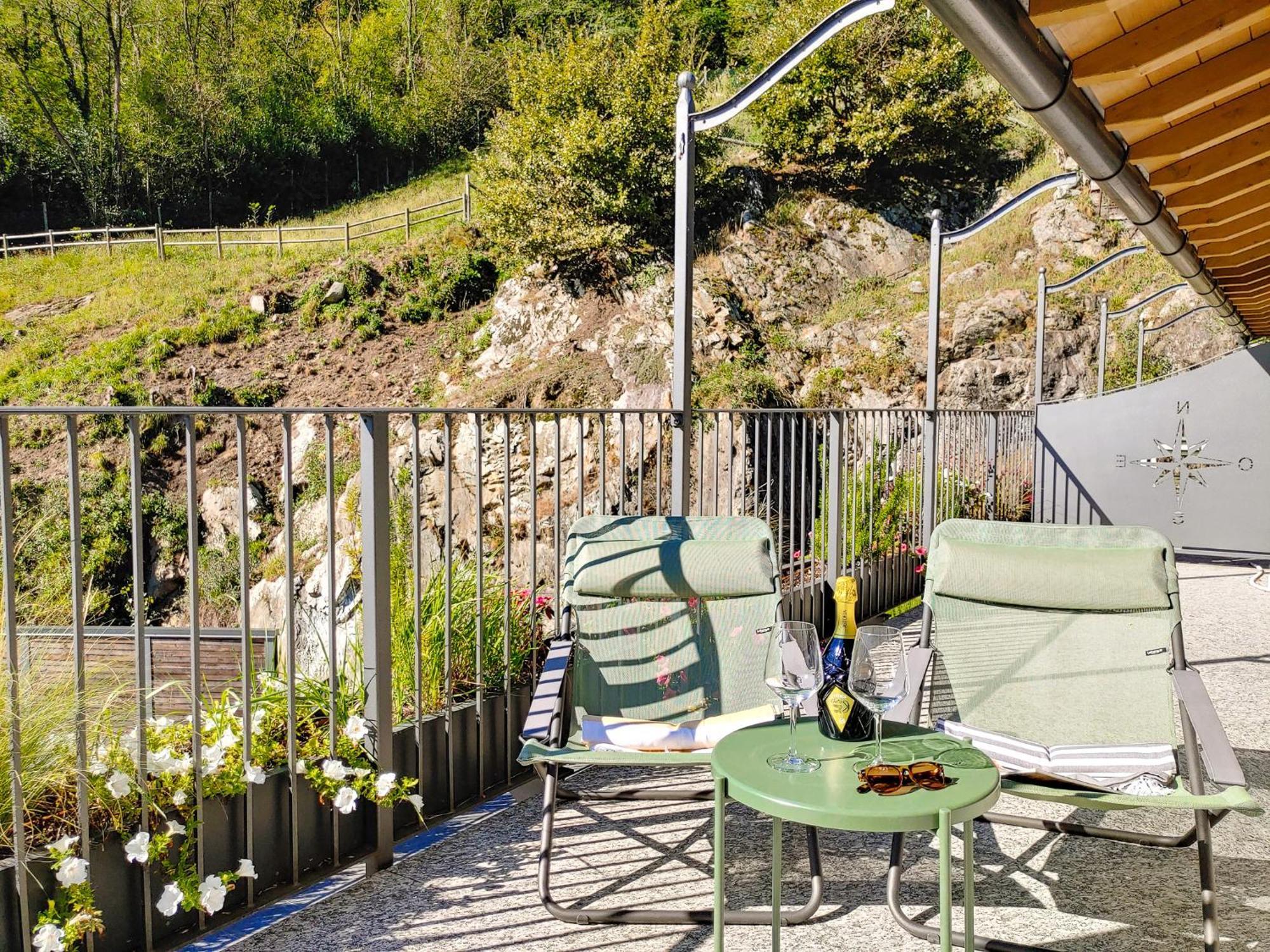Dascio Silence Ferienwohnung Mit Panorama Balkon Екстер'єр фото